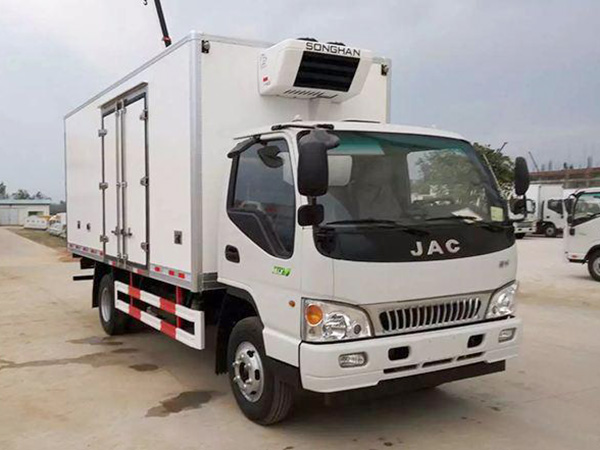 江淮4.03米貨箱V6冷藏車