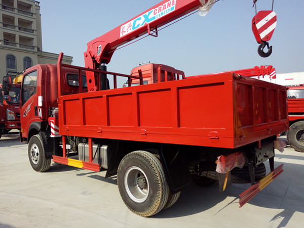 小型王牌3.2噸藍牌隨車吊