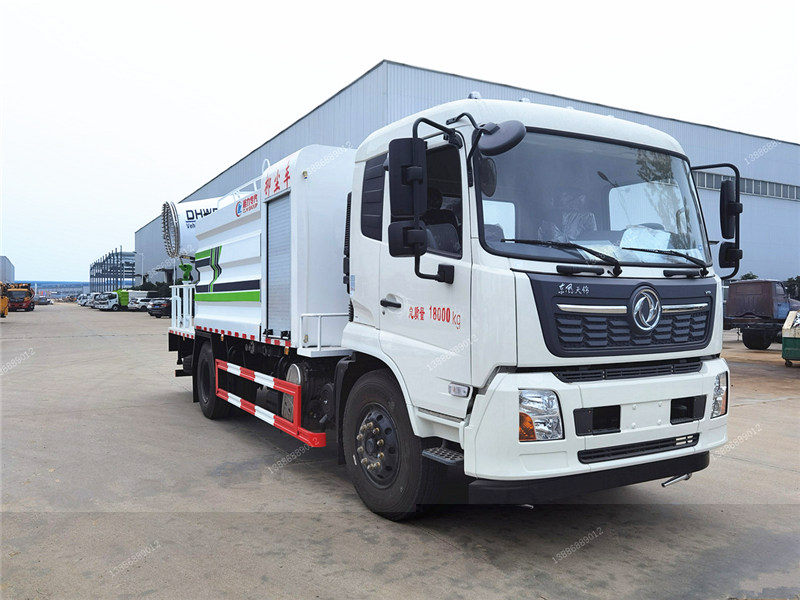 東風(fēng)天錦霧炮抑塵車