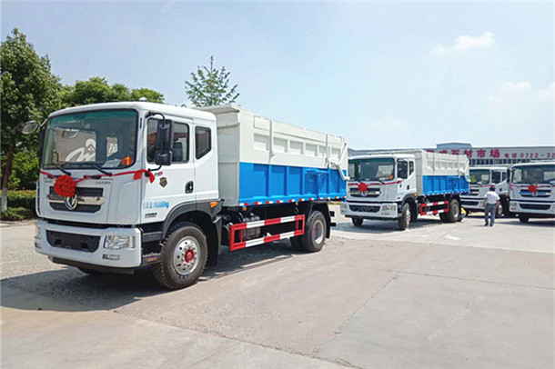 東風多利卡D9對接式垃圾車