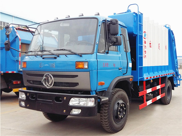 東風(fēng)145壓縮式垃圾車