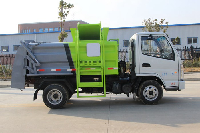 凱馬藍(lán)牌餐廚垃圾車(chē)