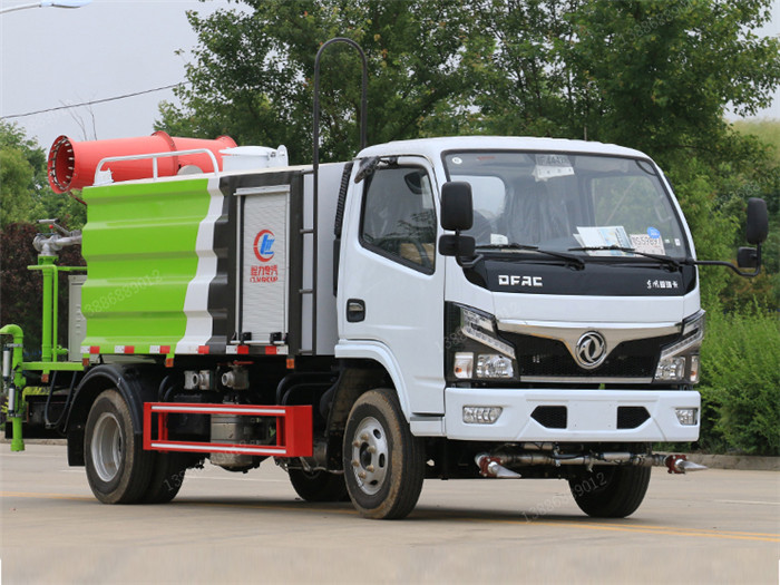 東風(fēng)福瑞卡藍(lán)牌抑塵車