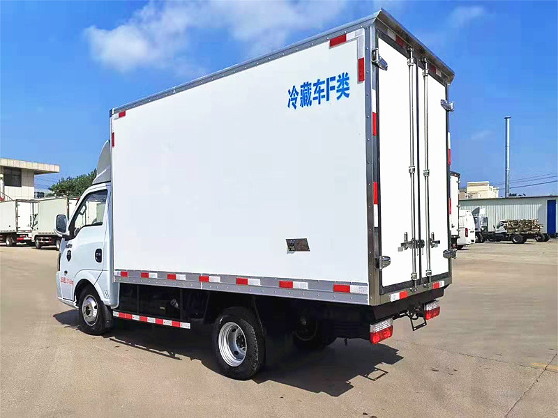 東風途逸國六冷藏車